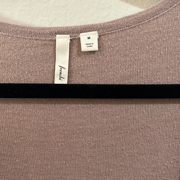 Cream sweater - Picture 11 of 11